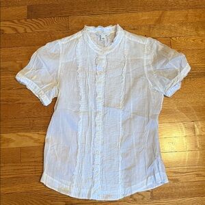 Banana Republic Women’s White Button Down Blouse